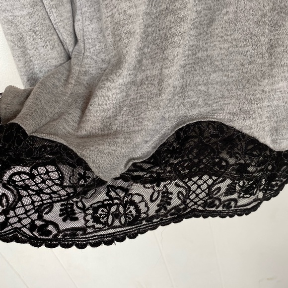 Maurices - M - Long Sleeve Sweater Lace Detail - Picture 3 of 6